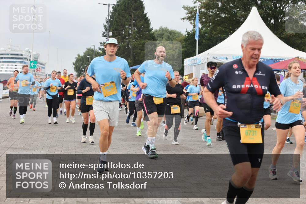 13.09.2026 - Kiel Lauf Andreas Tolksdorf http://msf.ph/oto/10357203 13.09.2026 09:59:38 Kiellinie 2746, 9107, 806, 1763, 6731 meine-sportfotos.de