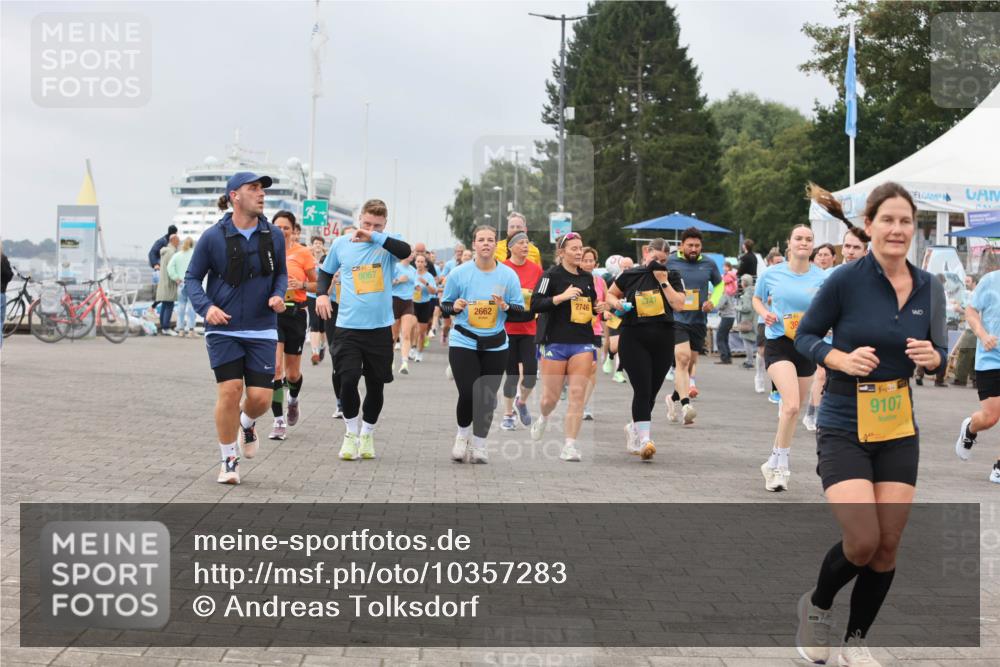 13.09.2026 - Kiel Lauf Andreas Tolksdorf http://msf.ph/oto/10357283 13.09.2026 09:59:40 Kiellinie 84, 9067, 274, 2662, 2746, 10, 39, 9107 meine-sportfotos.de