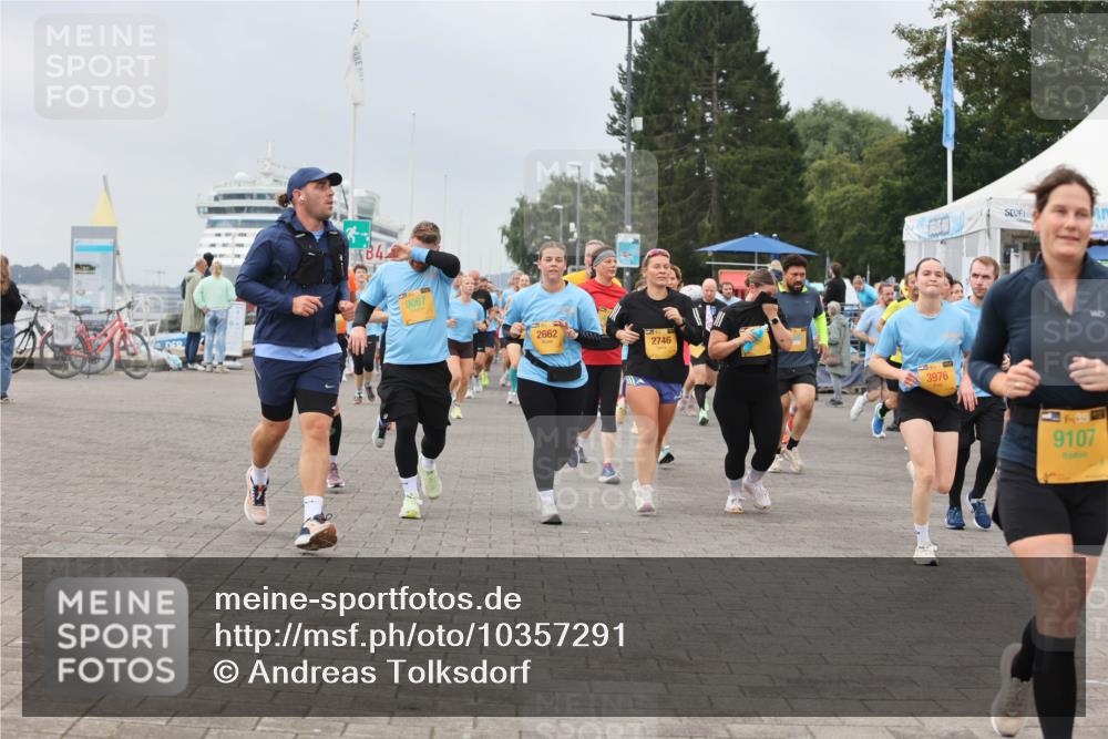 13.09.2026 - Kiel Lauf Andreas Tolksdorf http://msf.ph/oto/10357291 13.09.2026 09:59:40 Kiellinie 9067, 2662, 2746, 3976, 3, 9107 meine-sportfotos.de