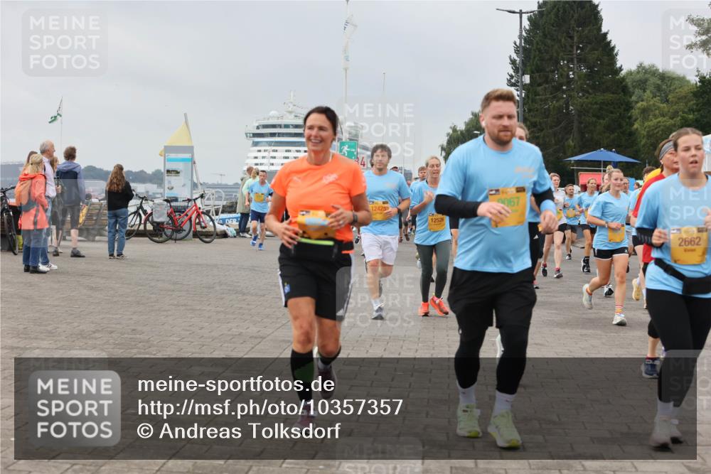 13.09.2026 - Kiel Lauf Andreas Tolksdorf http://msf.ph/oto/10357357 13.09.2026 09:59:43 Kiellinie 12425, 12526, 2662 meine-sportfotos.de