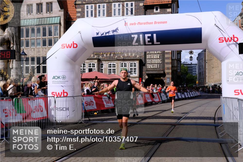 13.09.2026 - 21. swb-Marathon Bremen Tim E. http://msf.ph/oto/10357407 13.09.2026 12:52:36 Ziel 959, 1357, 1507 meine-sportfotos.de