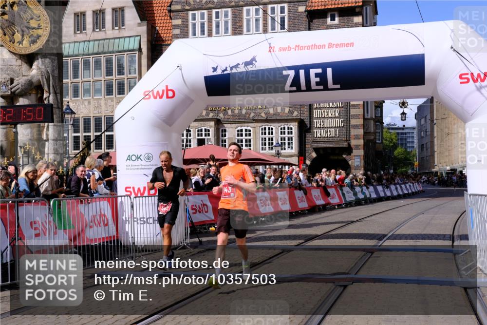 13.09.2026 - 21. swb-Marathon Bremen Tim E. http://msf.ph/oto/10357503 13.09.2026 12:52:39 Ziel 525, 959, 1357, 1507 meine-sportfotos.de