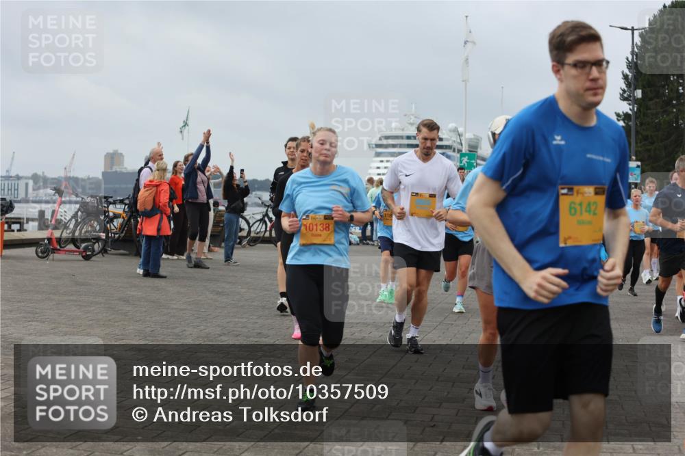 13.09.2026 - Kiel Lauf Andreas Tolksdorf http://msf.ph/oto/10357509 13.09.2026 10:00:01 Kiellinie 11, 38, 10138, 118, 6142 meine-sportfotos.de