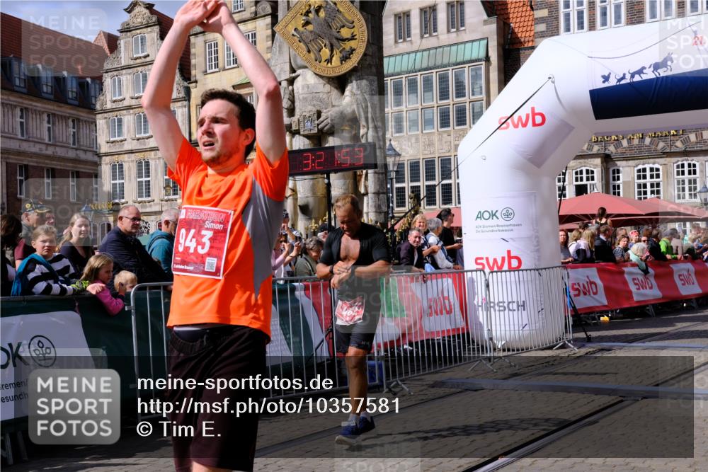 13.09.2026 - 21. swb-Marathon Bremen Tim E. http://msf.ph/oto/10357581 13.09.2026 12:52:42 Ziel 525, 959, 1357, 1507, 7768 meine-sportfotos.de