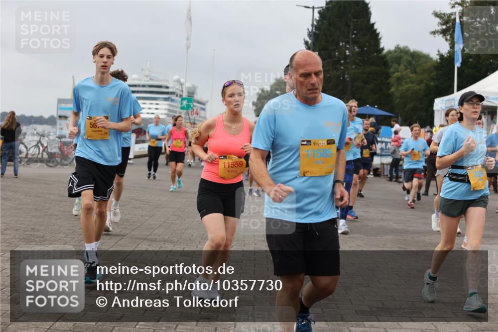 13.09.2026 - Kiel Lauf Andreas Tolksdorf http://msf.ph/oto/10357730 13.09.2026 10:00:08 Kiellinie 56, 35, 11559, 1, 38, 11585 meine-sportfotos.de