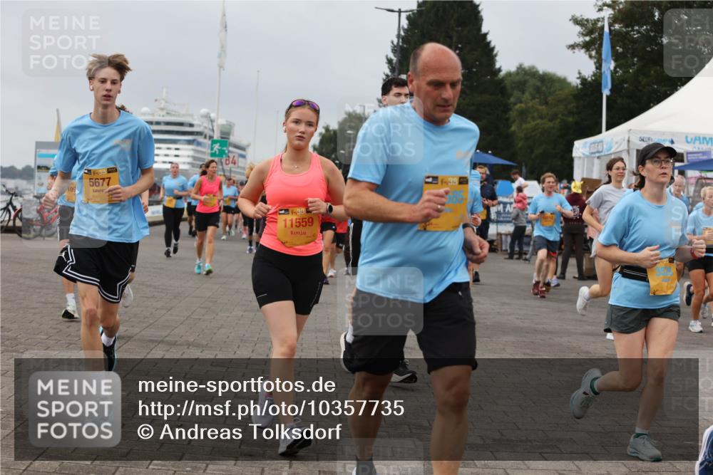 13.09.2026 - Kiel Lauf Andreas Tolksdorf http://msf.ph/oto/10357735 13.09.2026 10:00:09 Kiellinie 38, 5677, 109, 38, 11559, 10112 meine-sportfotos.de