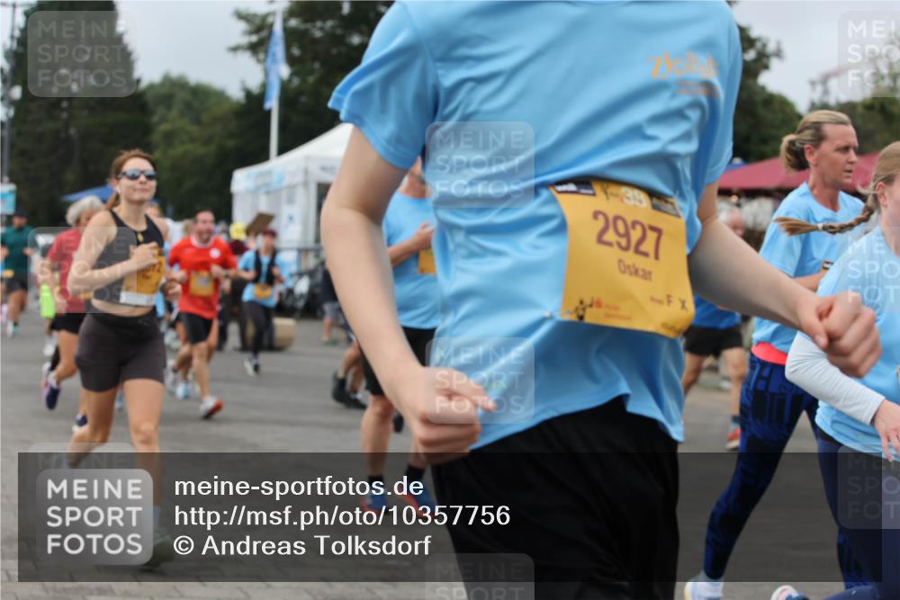 13.09.2026 - Kiel Lauf Andreas Tolksdorf http://msf.ph/oto/10357756 13.09.2026 10:00:12 Kiellinie 39, 2927 meine-sportfotos.de