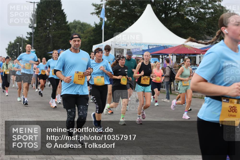 13.09.2026 - Kiel Lauf Andreas Tolksdorf http://msf.ph/oto/10357917 13.09.2026 10:00:17 Kiellinie 39, 124, 38, 362, 3845, 4670, 386 meine-sportfotos.de