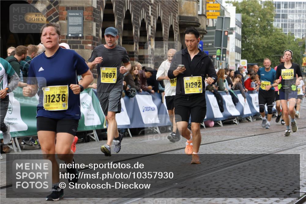 13.09.2026 - 21. swb-Marathon Bremen Strokosch-Dieckow http://msf.ph/oto/10357930 13.09.2026 10:57:20 Ziel 10157, 10408, 10610, 10772, 11000, 11079, 11236, 11328, 11484, 11946, 12032, 12284, 10177, 10226, 10300, 10394, 10517, 10518, 11106, 11365, 11480, 11498, 11609, 11734, 11965, 11966, 12037, 12111, 12372 meine-sportfotos.de