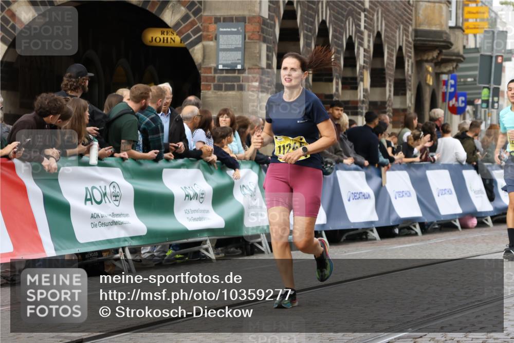 13.09.2026 - 21. swb-Marathon Bremen Strokosch-Dieckow http://msf.ph/oto/10359277 13.09.2026 10:57:46 Ziel 10177, 10226, 10300, 10394, 10517, 10518, 10687, 11106, 11365, 11480, 11498, 11609, 11734, 11965, 11966, 12037, 12111, 12263, 12372, 12400, 12411, 10078, 10559, 10565, 10707, 10728, 11136, 11332, 11824, 11856, 11863, 12231, 12427, 12551, 12555 meine-sportfotos.de