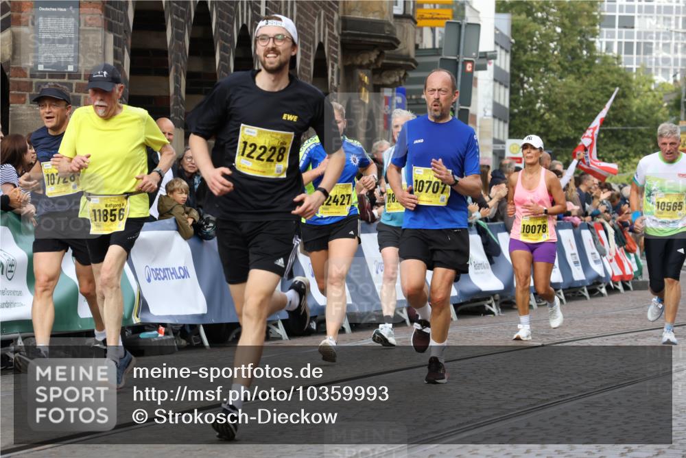 13.09.2026 - 21. swb-Marathon Bremen Strokosch-Dieckow http://msf.ph/oto/10359993 13.09.2026 10:57:57 Ziel 10177, 10394, 10460, 11106, 11153, 11245, 11365, 11480, 11532, 11568, 11734, 11965, 11966, 12037, 12111, 12222, 12228, 12264, 12372, 10494, 10543, 10604, 10673, 10826, 10828, 10903, 10914, 10931, 10932, 11295, 11752, 11863, 11884, 12441, 12482 meine-sportfotos.de