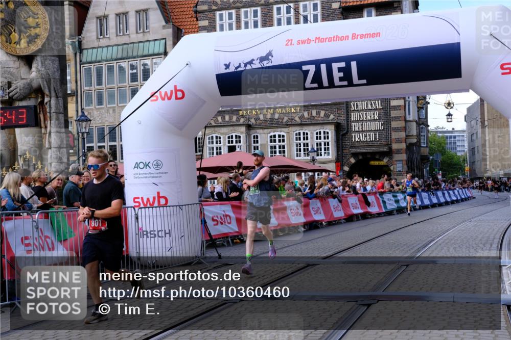 13.09.2026 - 21. swb-Marathon Bremen Tim E. http://msf.ph/oto/10360460 13.09.2026 12:57:32 Ziel 850, 3368, 5912 meine-sportfotos.de