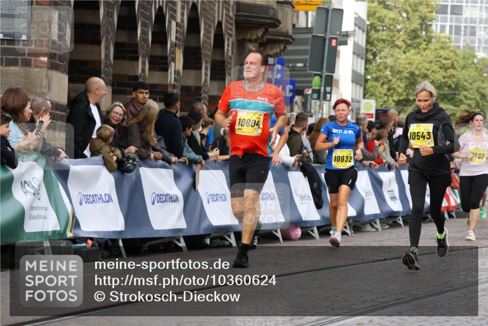 13.09.2026 - 21. swb-Marathon Bremen Strokosch-Dieckow http://msf.ph/oto/10360624 13.09.2026 10:58:10 Ziel 10078, 10460, 10559, 10565, 10707, 10728, 11136, 11153, 11332, 11532, 11568, 11824, 11856, 11863, 12228, 12231, 12264, 12427, 12551, 12555, 10249, 10530, 10750, 10798, 11004, 11120, 11131, 11152, 11202, 11295, 11388, 11403, 11420, 11455, 11686, 11750, 11906, 11952, 11953, 12017, 12092, 12386, 12387, 12518 meine-sportfotos.de