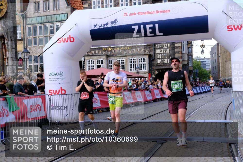13.09.2026 - 21. swb-Marathon Bremen Tim E. http://msf.ph/oto/10360699 13.09.2026 12:57:50 Ziel 919, 1875, 2986, 4795, 6264 meine-sportfotos.de