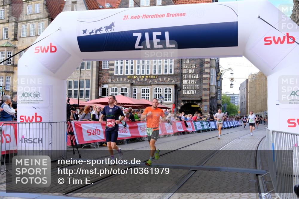 13.09.2026 - 21. swb-Marathon Bremen Tim E. http://msf.ph/oto/10361979 13.09.2026 12:59:27 Ziel 658, 1118, 1508, 1751, 1993, 3584, 3688, 4096, 4399, 6991, 8383, 8994, 9120, 9329 meine-sportfotos.de