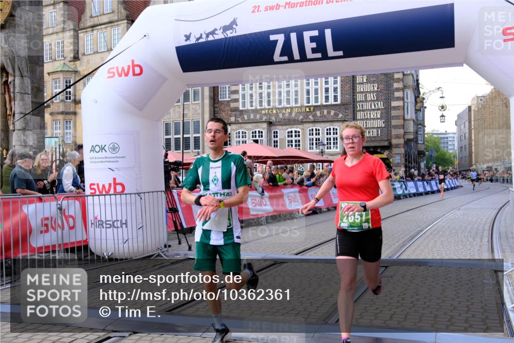 13.09.2026 - 21. swb-Marathon Bremen Tim E. http://msf.ph/oto/10362361 13.09.2026 12:59:42 Ziel 658, 1248, 1751, 1800, 1993, 2651, 3251, 4096, 8383, 9533 meine-sportfotos.de