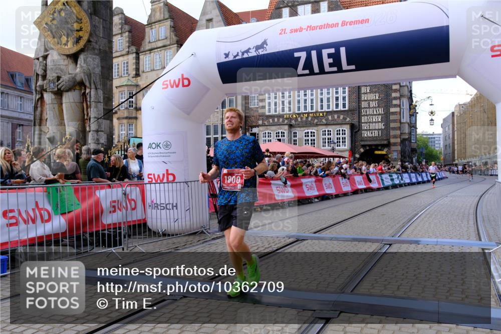 13.09.2026 - 21. swb-Marathon Bremen Tim E. http://msf.ph/oto/10362709 13.09.2026 13:00:11 Ziel 603, 735, 807, 1320, 1485, 6557, 8850, 9153 meine-sportfotos.de