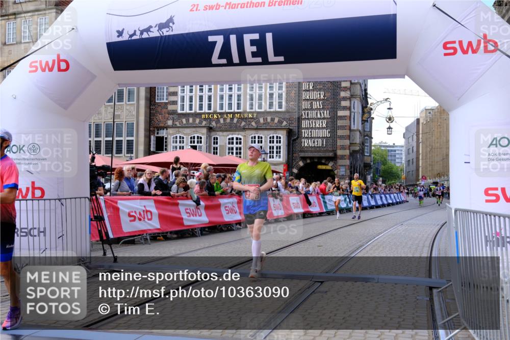 13.09.2026 - 21. swb-Marathon Bremen Tim E. http://msf.ph/oto/10363090 13.09.2026 13:00:40 Ziel 671, 912, 1550, 1754, 2683, 5776, 7015, 8689 meine-sportfotos.de
