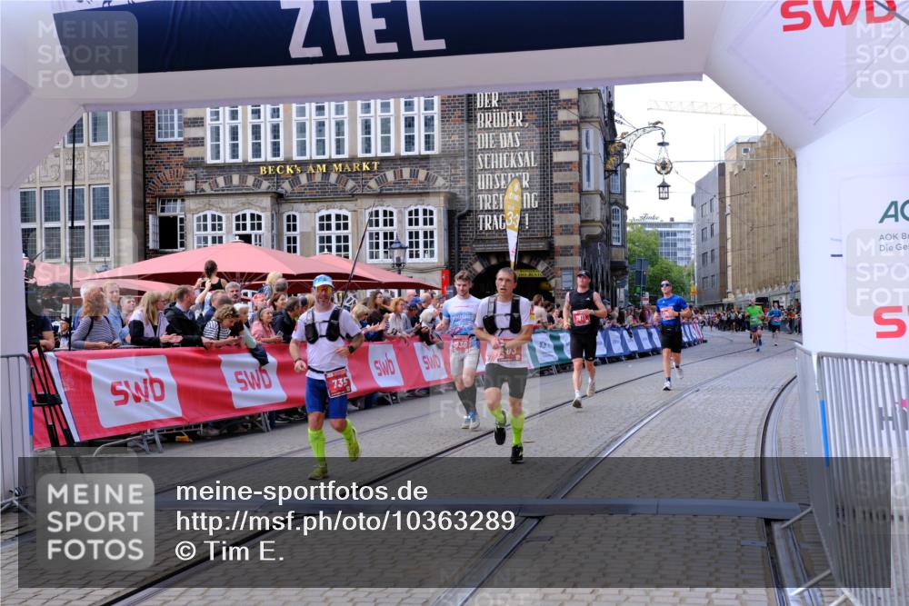 13.09.2026 - 21. swb-Marathon Bremen Tim E. http://msf.ph/oto/10363289 13.09.2026 13:00:50 Ziel 371, 453, 1136, 1550, 1754, 2141, 2683, 4904, 5776 meine-sportfotos.de