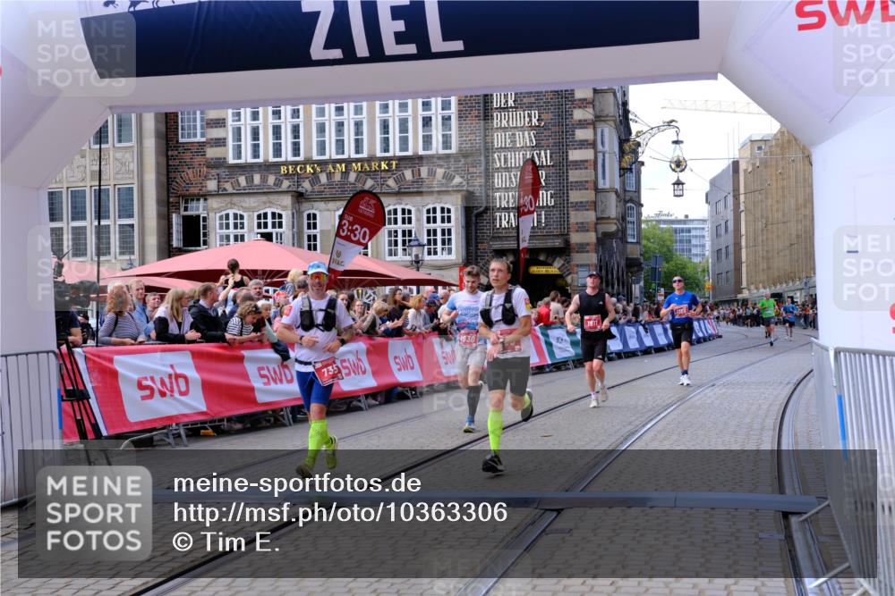 13.09.2026 - 21. swb-Marathon Bremen Tim E. http://msf.ph/oto/10363306 13.09.2026 13:00:50 Ziel 371, 453, 1136, 1550, 1754, 2141, 2683, 4904, 5776 meine-sportfotos.de