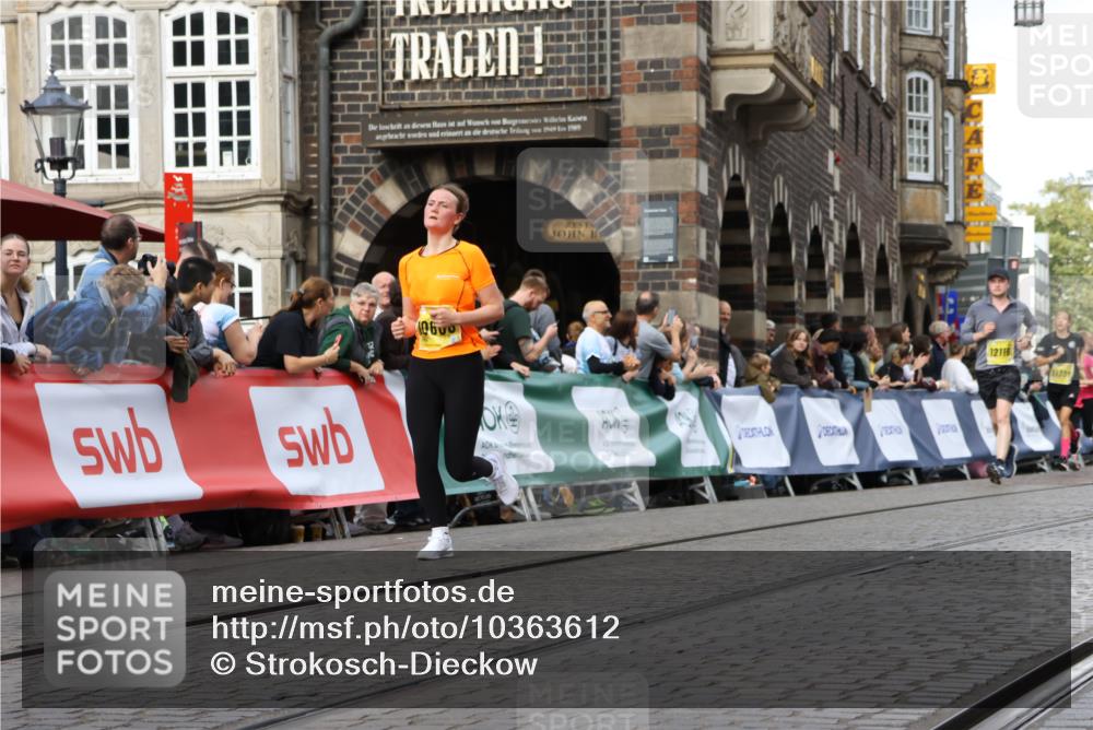 13.09.2026 - 21. swb-Marathon Bremen Strokosch-Dieckow http://msf.ph/oto/10363612 13.09.2026 10:59:19 Ziel 10254, 10383, 10415, 10427, 10477, 10485, 10668, 10787, 10794, 10832, 10843, 10948, 11034, 11267, 11278, 11602, 11913, 12015, 12127, 12130, 12131, 12176, 12200, 12271, 12297, 12414, 10147, 10377, 10745, 10922, 11151, 11207, 11519, 11594, 11873, 12267, 12295, 12481 meine-sportfotos.de