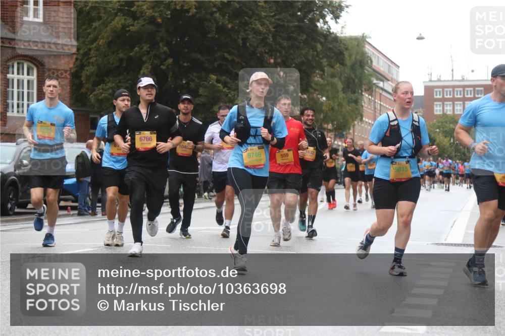 13.09.2026 - Kiel Lauf Markus Tischler http://msf.ph/oto/10363698 13.09.2026 11:55:57 Fleethörn 6764, 6766, 1040, 39, 9746, 559, 1632, 5615 meine-sportfotos.de
