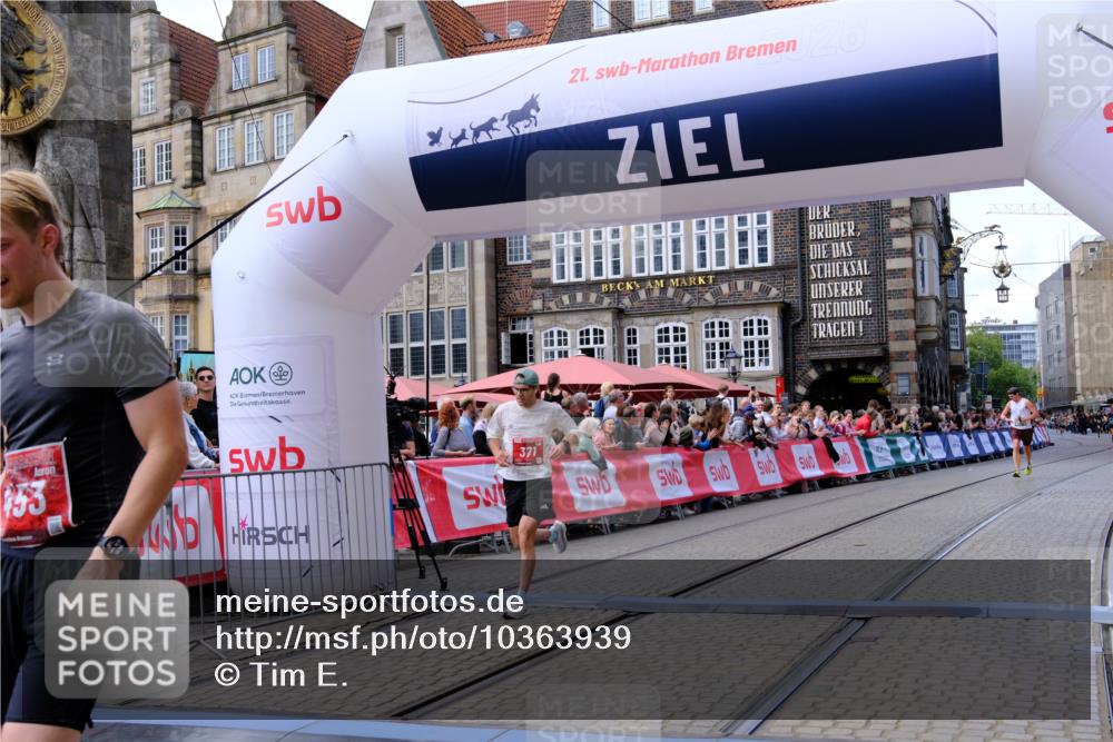 13.09.2026 - 21. swb-Marathon Bremen Tim E. http://msf.ph/oto/10363939 13.09.2026 13:01:30 Ziel 1411, 1619, 3019, 4328, 5663 meine-sportfotos.de