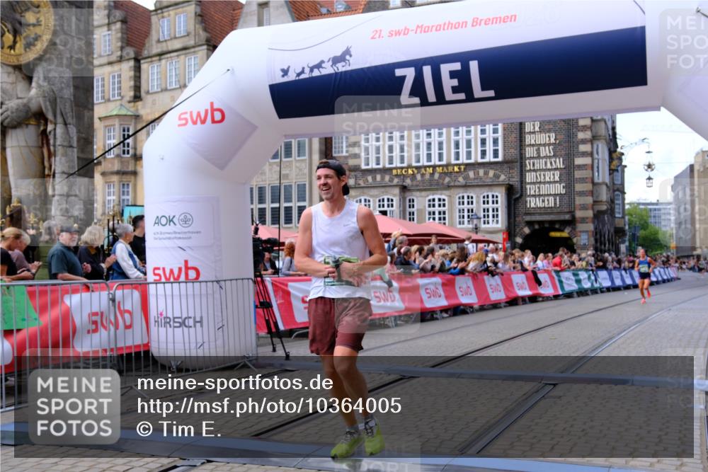 13.09.2026 - 21. swb-Marathon Bremen Tim E. http://msf.ph/oto/10364005 13.09.2026 13:01:35 Ziel 1411, 1619, 3019, 4328, 5663, 5996 meine-sportfotos.de