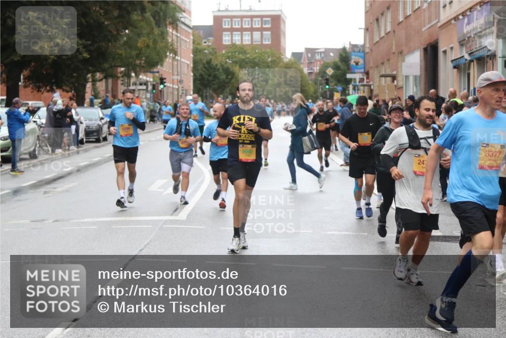 13.09.2026 - Kiel Lauf Markus Tischler http://msf.ph/oto/10364016 13.09.2026 11:57:31 Fleethörn 2294, 1, 1995, 9046, 113, 24, 39, 3377 meine-sportfotos.de