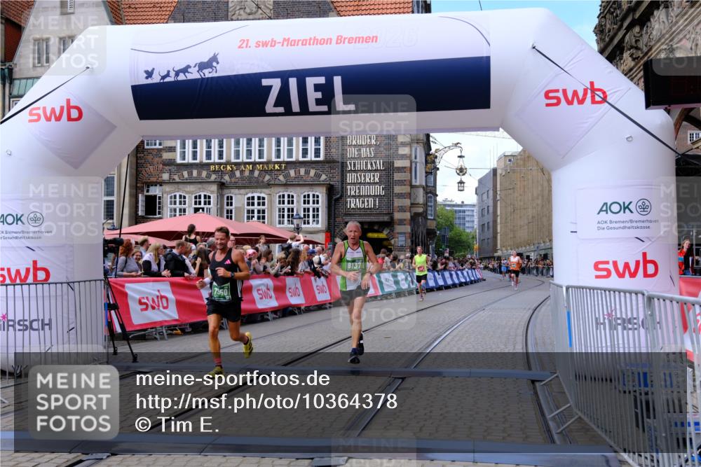13.09.2026 - 21. swb-Marathon Bremen Tim E. http://msf.ph/oto/10364378 13.09.2026 13:02:02 Ziel 1614, 4696, 5369, 7950, 9137, 13168 meine-sportfotos.de