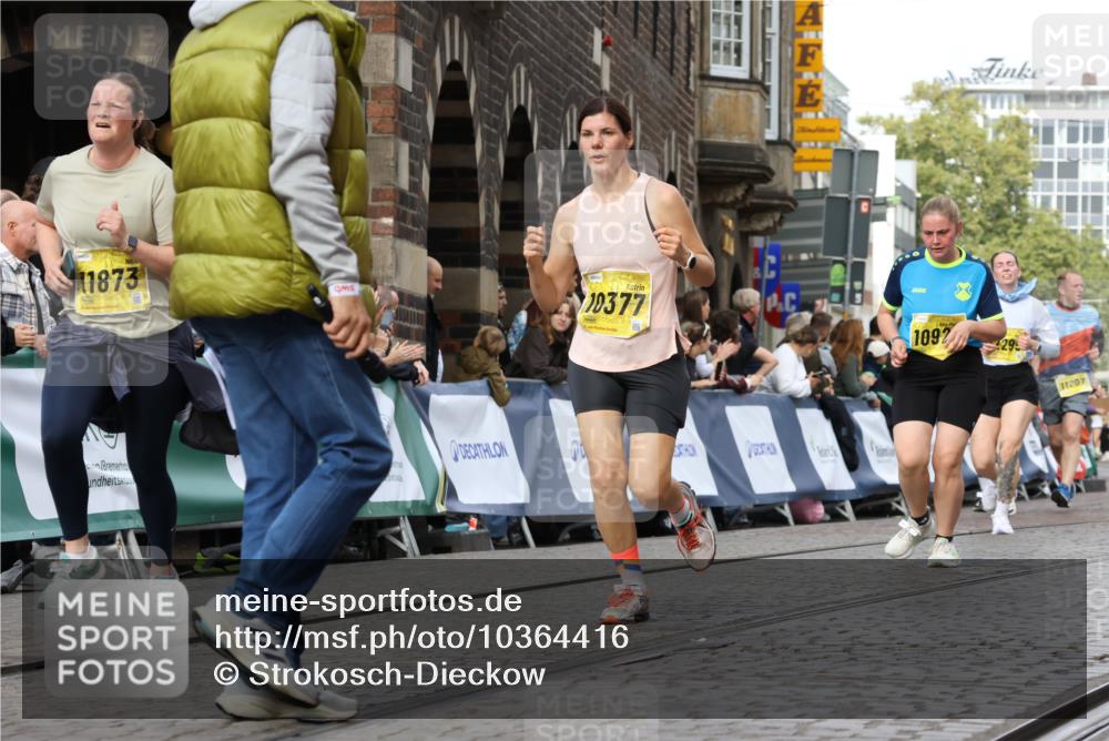 13.09.2026 - 21. swb-Marathon Bremen Strokosch-Dieckow http://msf.ph/oto/10364416 13.09.2026 10:59:34 Ziel 10415, 10492, 10668, 11086, 11125, 11301, 11302, 11500, 11913, 12118, 12200, 12267, 12297, 12537, 12541, 10236, 10355, 10669, 10928, 10929, 11054, 11056, 11089, 11194, 11419, 11501, 11803, 12138, 12242, 12243, 12480, 12527 meine-sportfotos.de