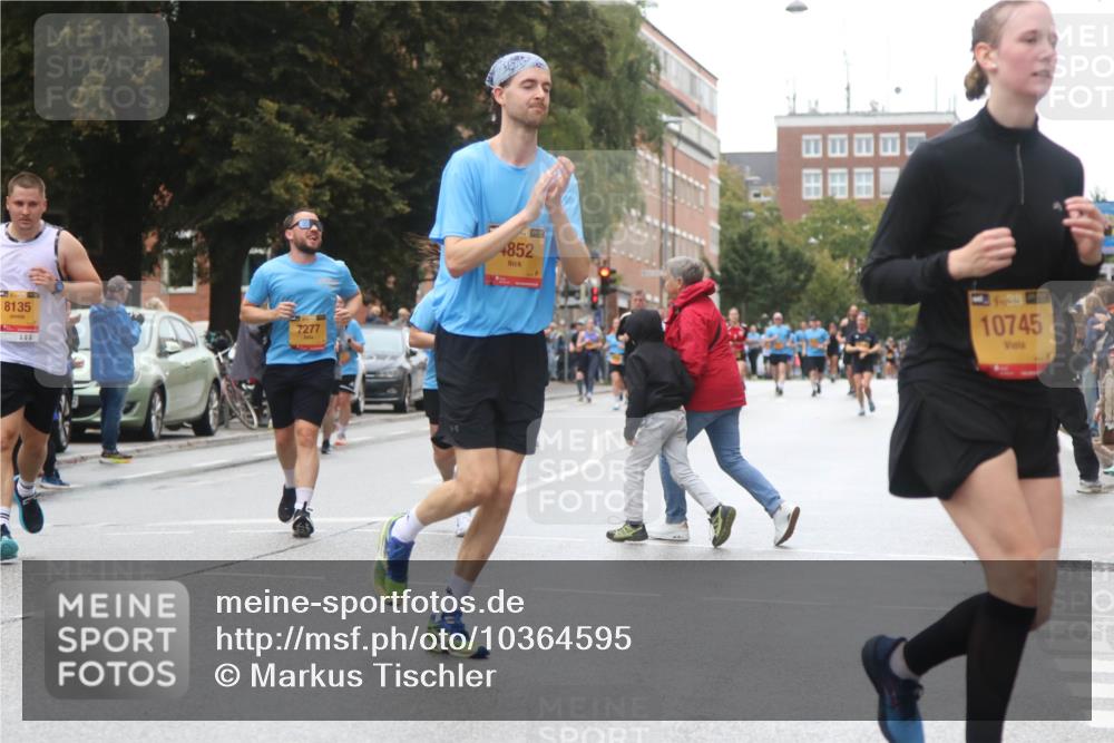13.09.2026 - Kiel Lauf Markus Tischler http://msf.ph/oto/10364595 13.09.2026 12:00:44 Fleethörn 8135, 7277, 4852, 10745 meine-sportfotos.de