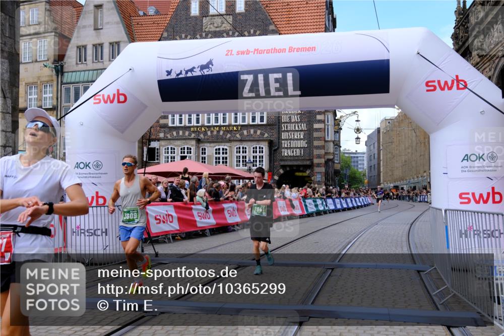 13.09.2026 - 21. swb-Marathon Bremen Tim E. http://msf.ph/oto/10365299 13.09.2026 13:02:56 Ziel 1795, 1850, 3609, 7841, 13237 meine-sportfotos.de