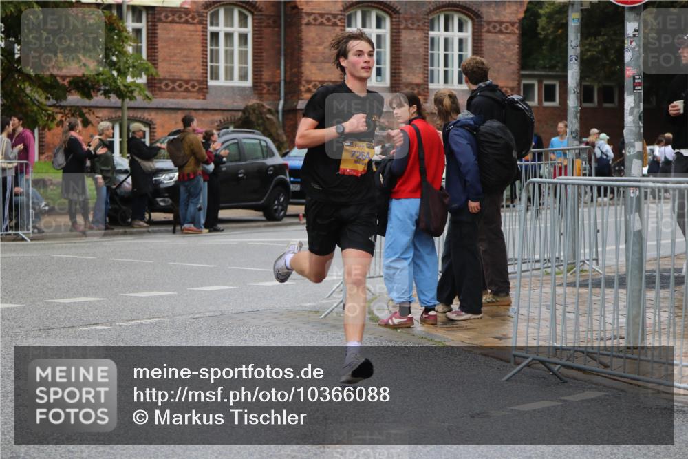 13.09.2026 - Kiel Lauf Markus Tischler http://msf.ph/oto/10366088 13.09.2026 12:09:07 Fleethörn 2, 38, 7264 meine-sportfotos.de