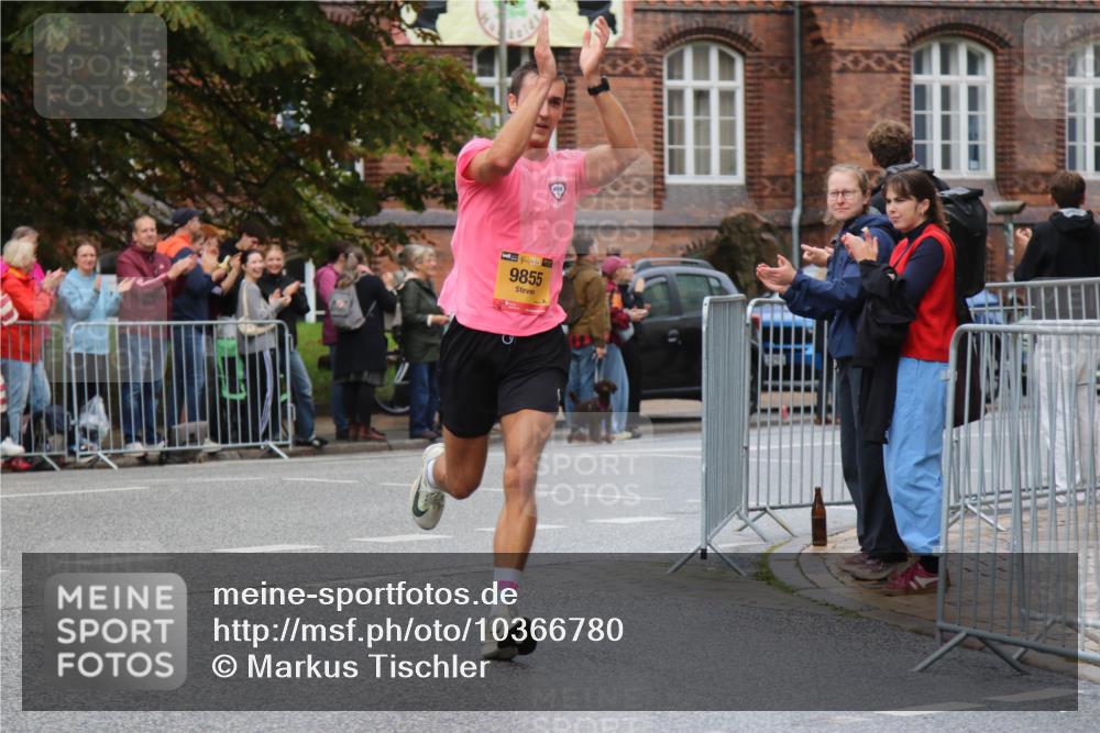 13.09.2026 - Kiel Lauf Markus Tischler http://msf.ph/oto/10366780 13.09.2026 12:13:42 Fleethörn 38, 9855, 40143 meine-sportfotos.de