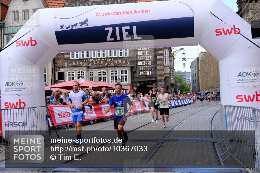 13.09.2026 - 21. swb-Marathon Bremen Tim E. http://msf.ph/oto/10367033 13.09.2026 13:04:33 Ziel 650, 3284, 3424, 4110, 4239, 6815, 7871, 9544, 9813 meine-sportfotos.de