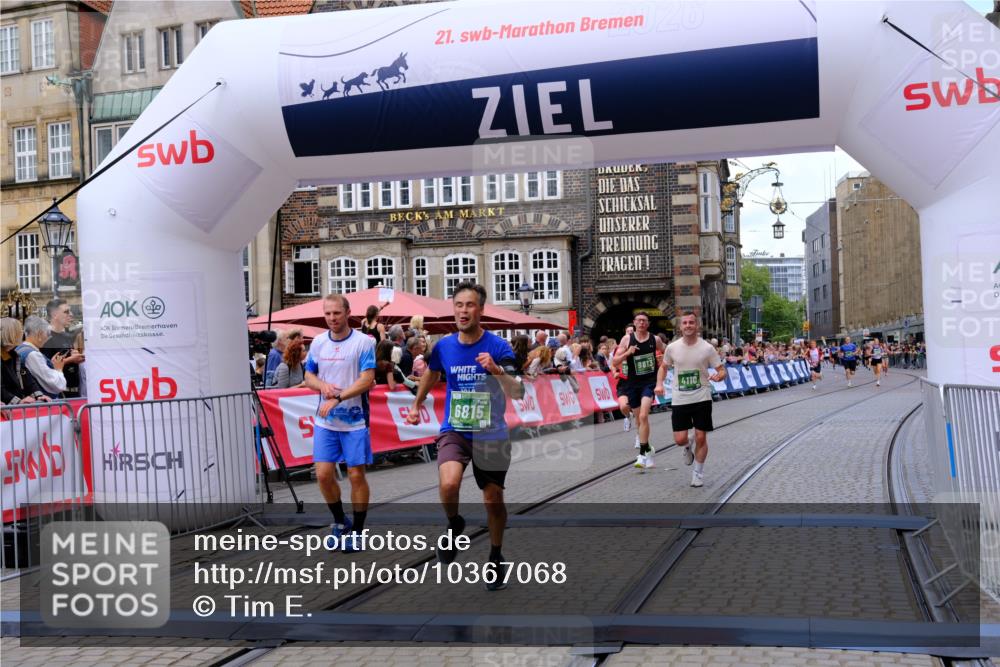 13.09.2026 - 21. swb-Marathon Bremen Tim E. http://msf.ph/oto/10367068 13.09.2026 13:04:34 Ziel 650, 3284, 3424, 4110, 4239, 6815, 7871, 9813 meine-sportfotos.de