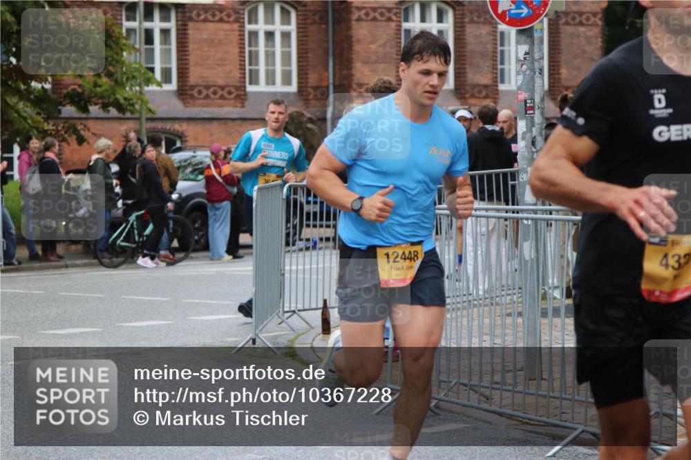 13.09.2026 - Kiel Lauf Markus Tischler http://msf.ph/oto/10367228 13.09.2026 12:15:49 Fleethörn 000, 1228, 12448, 432 meine-sportfotos.de