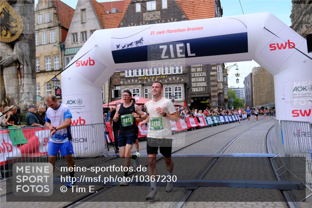 13.09.2026 - 21. swb-Marathon Bremen Tim E. http://msf.ph/oto/10367230 13.09.2026 13:04:36 Ziel 650, 1860, 3284, 3424, 4110, 4239, 6815, 7871, 9813 meine-sportfotos.de