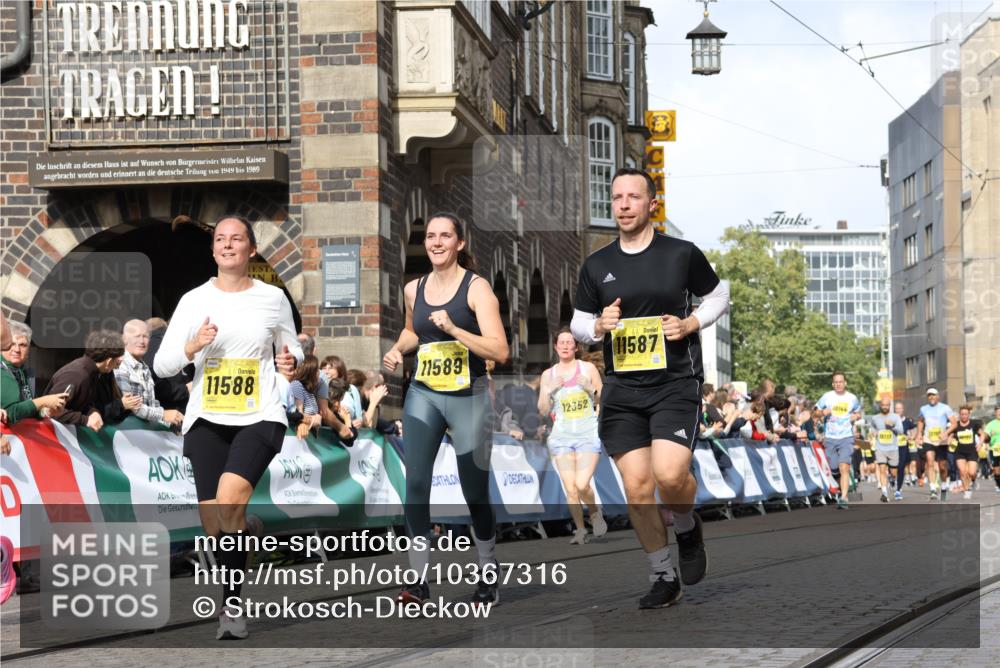 13.09.2026 - 21. swb-Marathon Bremen Strokosch-Dieckow http://msf.ph/oto/10367316 13.09.2026 11:00:17 Ziel 10175, 10236, 10691, 10758, 10867, 11054, 11056, 11071, 11089, 11158, 11159, 11160, 11250, 11259, 11427, 11445, 11453, 11524, 11525, 11528, 11637, 11803, 11879, 11904, 11907, 12123, 12238, 12239, 12242, 12243, 12274, 12388, 12480, 10144, 10369, 10677, 10801, 11045, 11126, 11129, 11769, 12018, 12105, 12106, 12291, 12394, 12530, 12531 meine-sportfotos.de