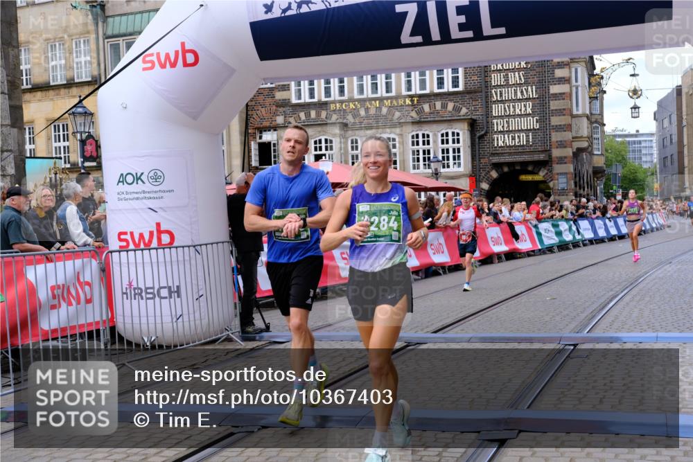13.09.2026 - 21. swb-Marathon Bremen Tim E. http://msf.ph/oto/10367403 13.09.2026 13:04:43 Ziel 650, 744, 1223, 1224, 1860, 2207, 3284, 3424, 4239, 7871, 8936, 13034 meine-sportfotos.de