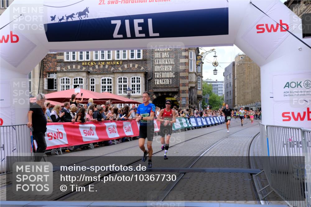 13.09.2026 - 21. swb-Marathon Bremen Tim E. http://msf.ph/oto/10367730 13.09.2026 13:04:54 Ziel 744, 1223, 1224, 1860, 2207, 2956, 5283, 8701, 8936, 9070, 13034 meine-sportfotos.de
