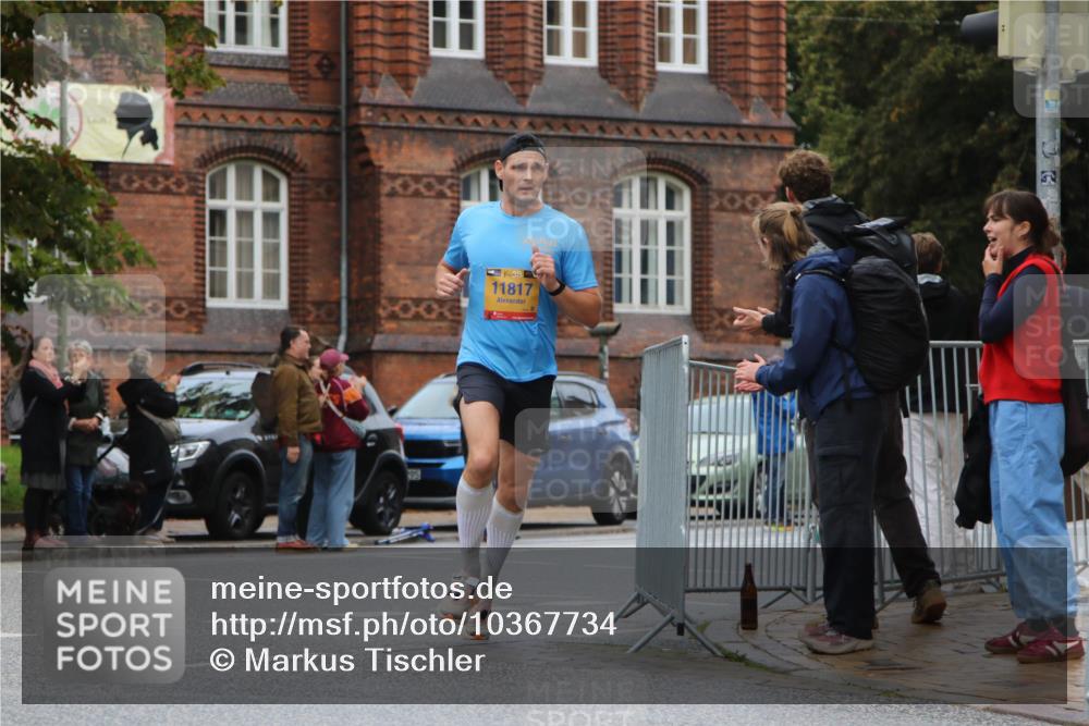 13.09.2026 - Kiel Lauf Markus Tischler http://msf.ph/oto/10367734 13.09.2026 12:18:10 Fleethörn 38, 11817, 300 meine-sportfotos.de
