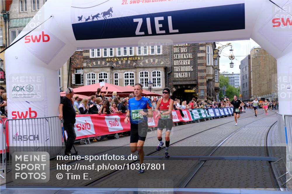 13.09.2026 - 21. swb-Marathon Bremen Tim E. http://msf.ph/oto/10367801 13.09.2026 13:04:55 Ziel 744, 1223, 1224, 1712, 1860, 2207, 2956, 5283, 8701, 8936, 9070, 13034 meine-sportfotos.de