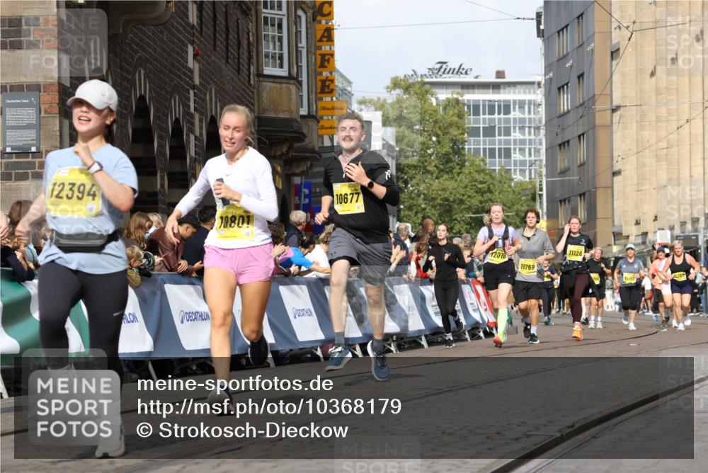 13.09.2026 - 21. swb-Marathon Bremen Strokosch-Dieckow http://msf.ph/oto/10368179 13.09.2026 11:00:32 Ziel 10144, 10758, 10801, 10810, 11016, 11071, 11129, 11158, 11159, 11160, 11259, 11453, 11524, 11525, 11528, 11547, 11587, 11588, 11589, 11623, 11907, 12105, 12106, 12123, 12190, 12274, 12291, 12352, 12394, 12530, 12531, 10263, 10272, 10275, 10306, 11162, 11180, 11343, 11475, 11556, 11687, 11708, 11797, 11819, 11838, 11959, 12397, 12430 meine-sportfotos.de