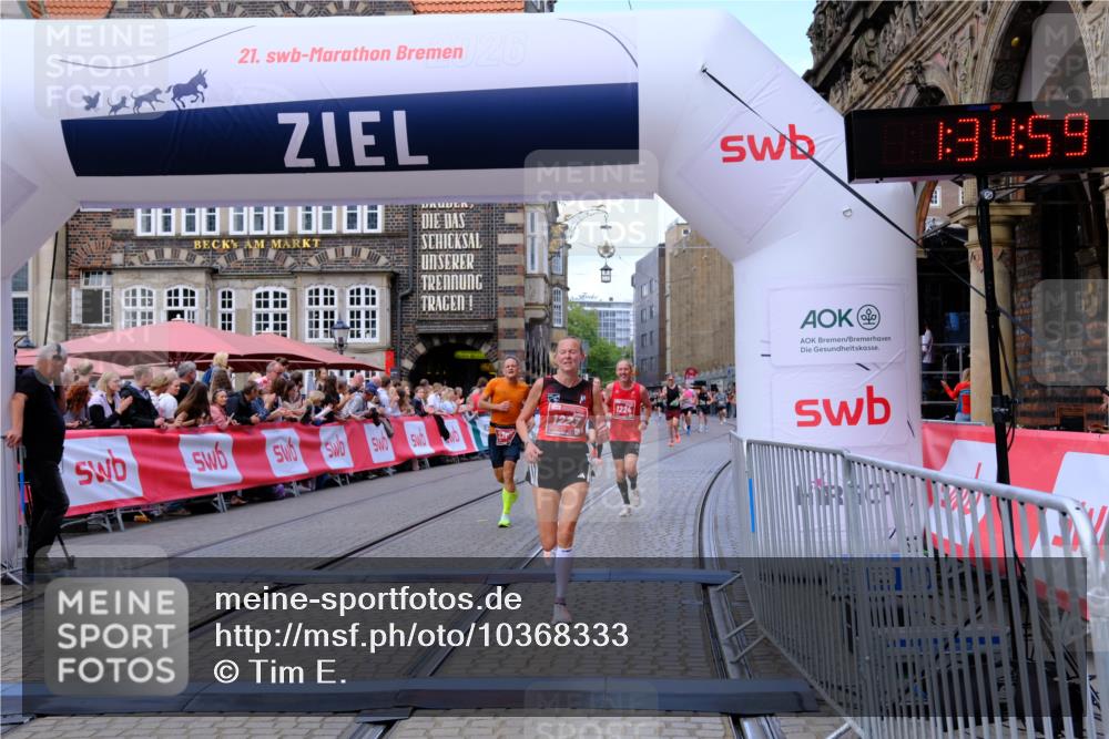 13.09.2026 - 21. swb-Marathon Bremen Tim E. http://msf.ph/oto/10368333 13.09.2026 13:05:21 Ziel 1336, 1822, 2297, 3196, 4729, 6708, 7102, 7538, 8054, 9306, 9495 meine-sportfotos.de