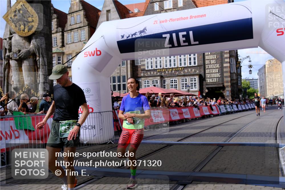13.09.2026 - 21. swb-Marathon Bremen Tim E. http://msf.ph/oto/10371320 13.09.2026 13:08:45 Ziel 339, 678, 1335, 1696, 4082, 4247, 4888, 5424, 8655, 9084, 9582 meine-sportfotos.de