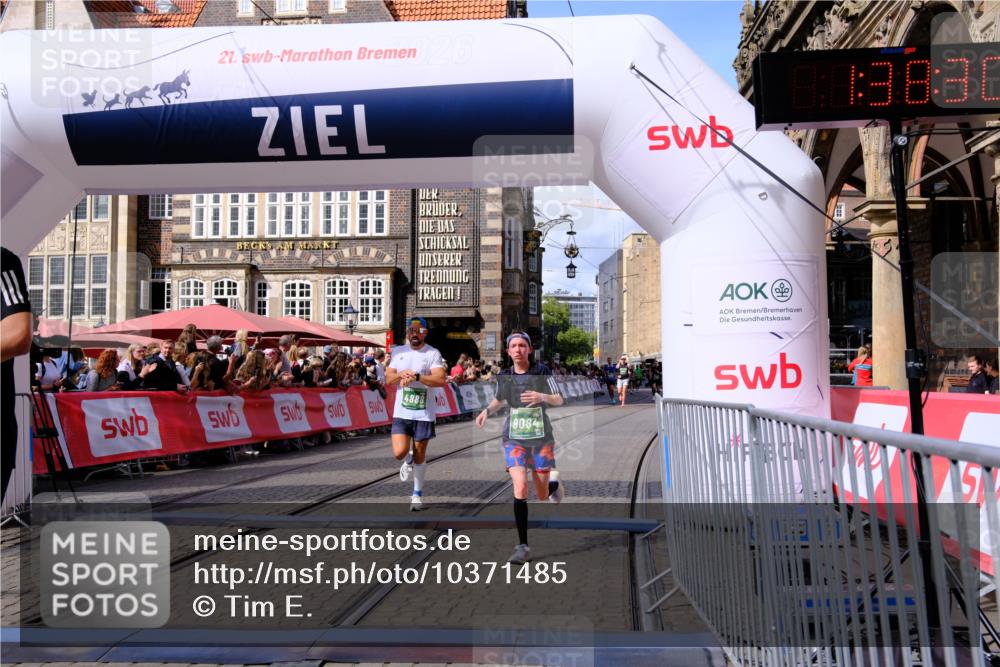 13.09.2026 - 21. swb-Marathon Bremen Tim E. http://msf.ph/oto/10371485 13.09.2026 13:08:52 Ziel 339, 715, 3276, 4033, 4082, 4888, 5377, 5424, 6842, 7064, 7121, 9084 meine-sportfotos.de