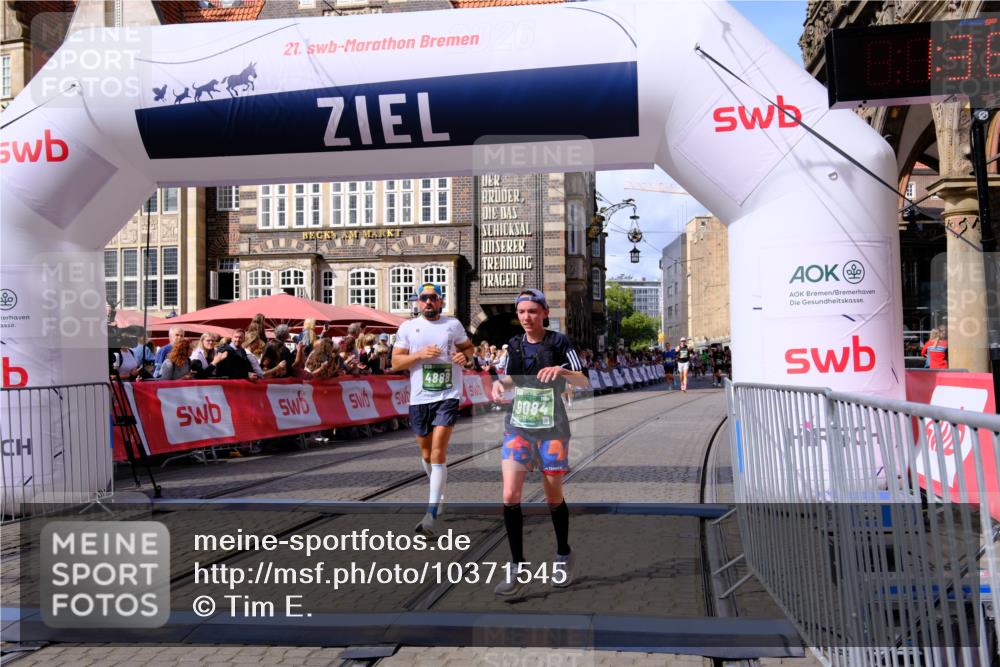 13.09.2026 - 21. swb-Marathon Bremen Tim E. http://msf.ph/oto/10371545 13.09.2026 13:08:52 Ziel 339, 715, 3276, 4033, 4082, 4888, 5377, 5424, 6842, 7064, 7121, 9084 meine-sportfotos.de