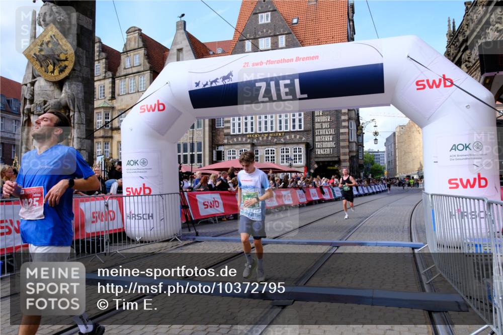 13.09.2026 - 21. swb-Marathon Bremen Tim E. http://msf.ph/oto/10372795 13.09.2026 13:09:48 Ziel 1034, 3197, 4473, 4782, 4895, 5111, 6652, 8759, 9789, 9866 meine-sportfotos.de